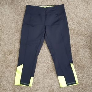 Calvin Klein Capris Black Neon Yellow Size M